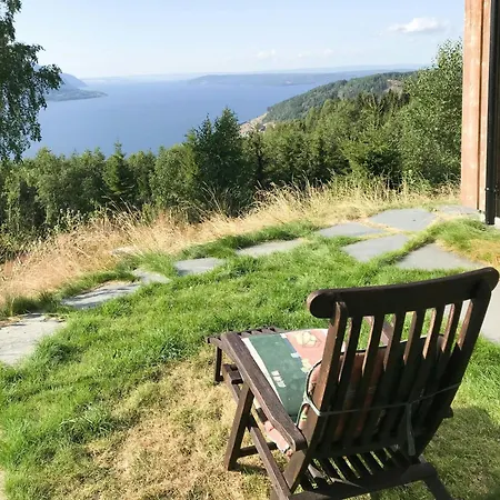 Family Estate With View Near Oslo Feriehus